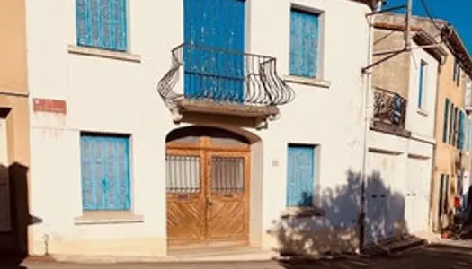 Montazels, Maison de village à rénover