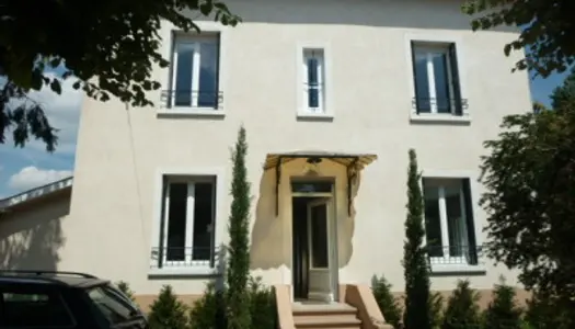 Maison 8 pièces 206 m² 