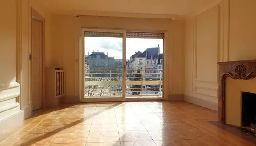 Appartement 4 pièces 156 m² 