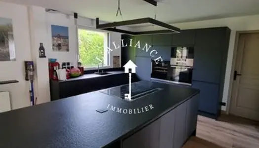 Propriété 6 pièces 132 m² 