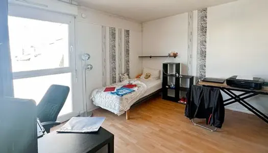 Studio 1 pièce 20 m² 