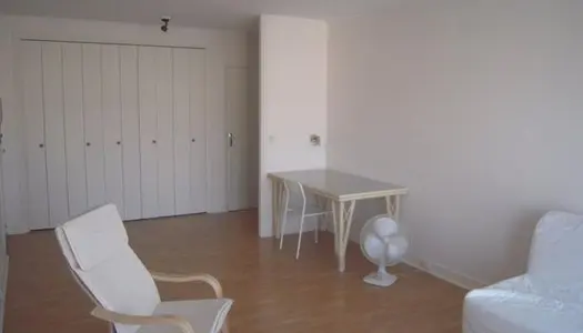 Appartement 1 pièce 43 m² 