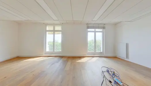 Bureau 998 m² 