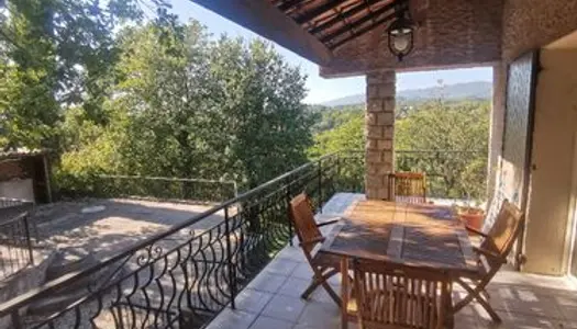 Maison T5 vue luberon avec grand jardin