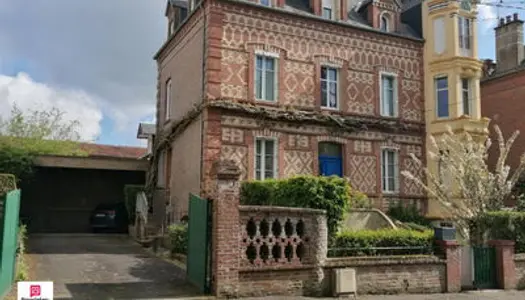 61600 LA FERTE MACE, MAISON DE MAITRE , 5 chambres, 220 m2 environ, prix 239 180, honoraires 3,99% 