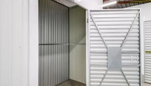Garage/box 4 m² Coignieres