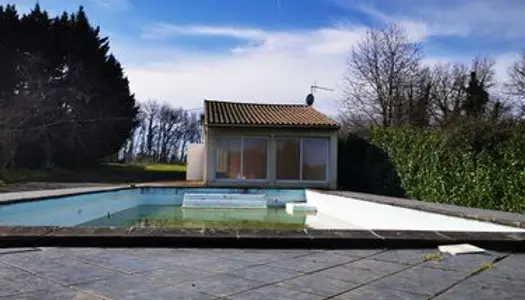 Saint quentin de baron Maison 55m ²+ piscine sur parcelle de 570 m² 95 000 
