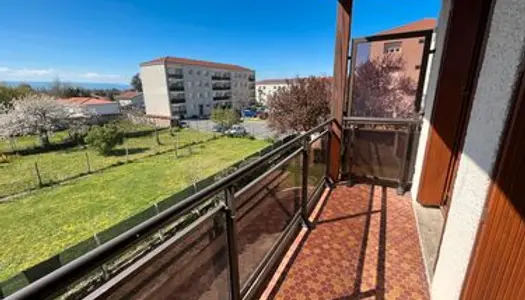 Appartement F3 avec balcon à 2 pas du centre ville ANDREZIEUX BOUTHEON