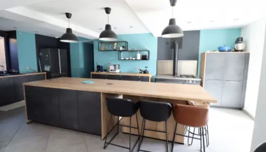 Maison 5 pièces 192 m²