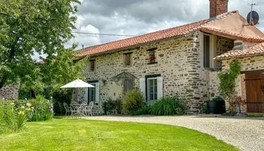 Très belle maison en pierre - Posez vos valises! 