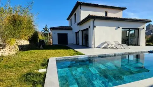 Villa 5 pièces 150 m²