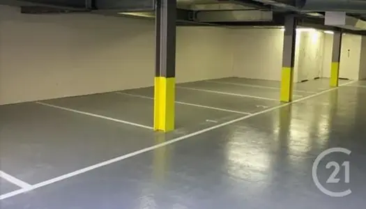 Parking 16 m²