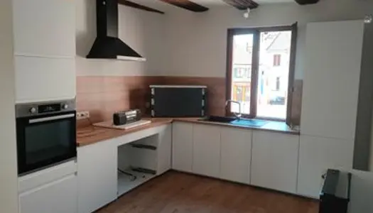 Appartement type f4 avec garage 