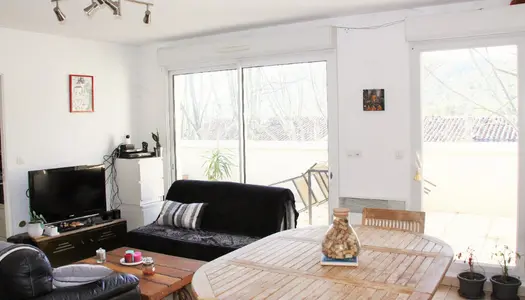 Vente Appartement 42 m² à La Roquebrussanne 170 000 €