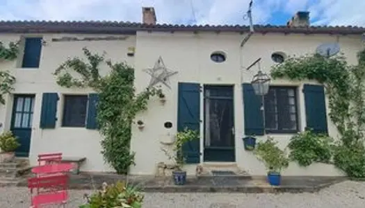 Jolie maison en pierre 