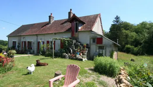 Belle maison de charme au calme avec grand jardin 