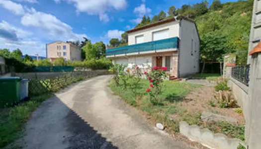 Villa avec jardin et garage sur Limoux 