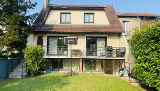 Maison 6 pièces 145 m²