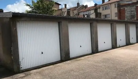 Garage / box sécurisé 