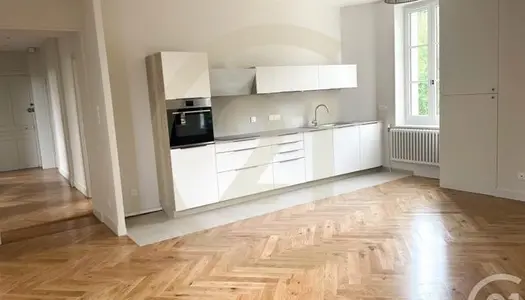 Appartement 5 pièces 92 m² 