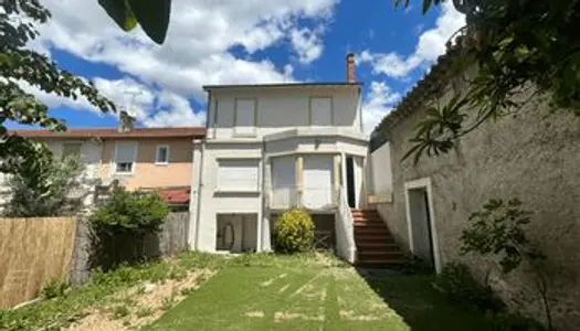 Maison - Villa Location Béziers 5p 125m² 1200€
