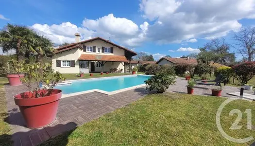 Maison 6 pièces 170 m²