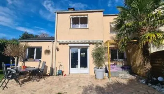 Maison 7 pièces 145 m²