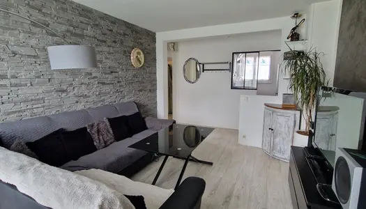 Appartement ENTIEREMENT rénové 