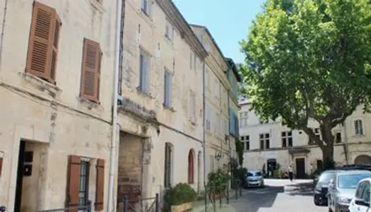 Maison de charme à Louer dans le village de Villeneuve les Avignon 
