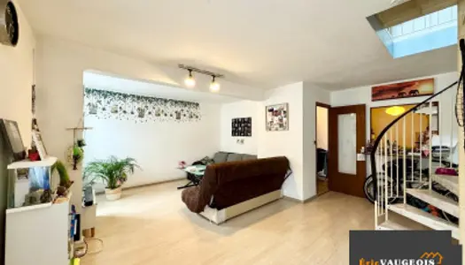 Appartement 3 pièces 79 m² 