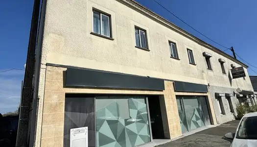 Local commercial 122 m²