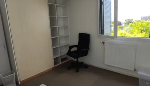 Chambre de 12 m² pour étudiant(e) 