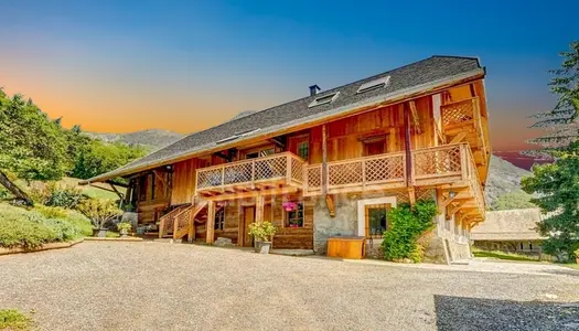 Maison Vente Saint-Jean-de-Maurienne 6 pièces 171 m²