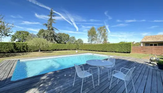 A vendre - Villa T5 150 m2 avec piscine à GRAGNAGUE (31380)