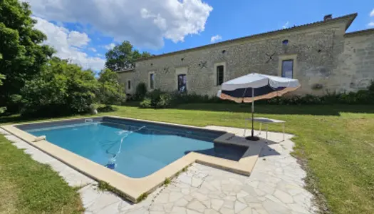 Maison 9 pièces 356 m² 