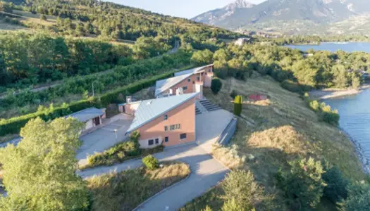 Immobilier professionnel Vente Puy-Sanières  1627m² 570000€