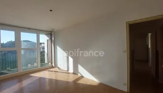 Dpt Gard (30), à vendre VILLENEUVE LES AVIGNON appartement T2