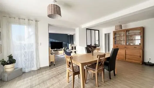 Maison 8 pièces 160 m²