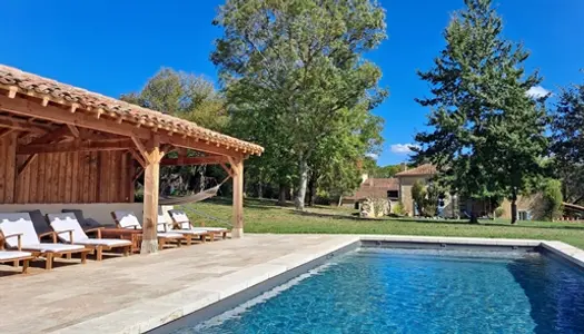 Superbe Maison de Campagne en Pierre avec Piscine