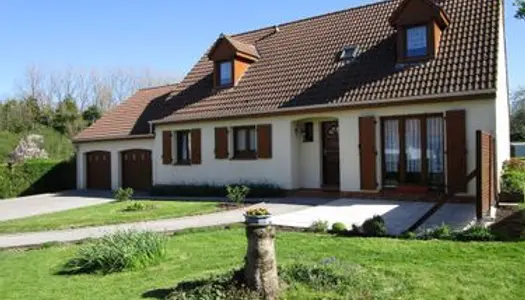 Maison à vendre 340 000 net vendeur 