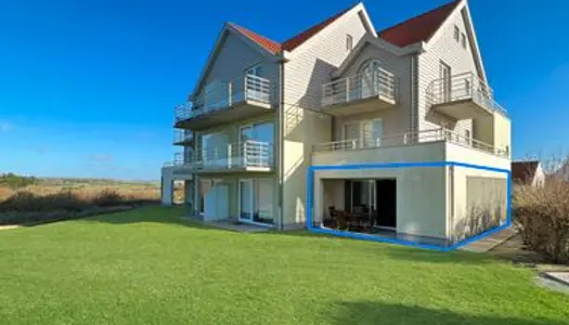 Superbe appartement en rez-de-jardin avec vue sur mer