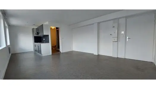 Studio 1 pièce 34 m² 