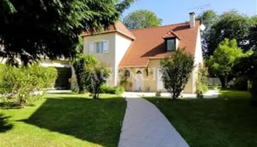 Maison - Villa Vente Tournan-en-Brie 7p 140m² 575000€