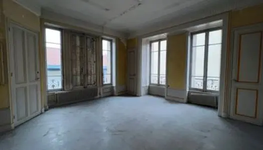 Appartement à rénover T4 