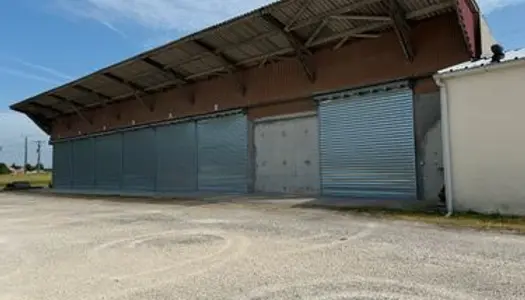 Location garage box 80m2 