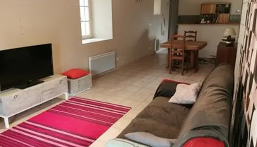 Loue très bel appartement T4 rénové et meublé