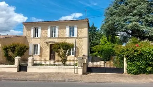 Maison 6 pièces 176 m² 