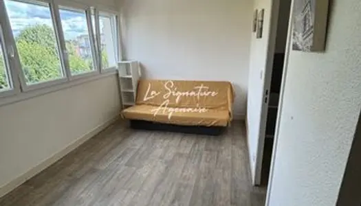 Studio 1 pièce 18 m² 