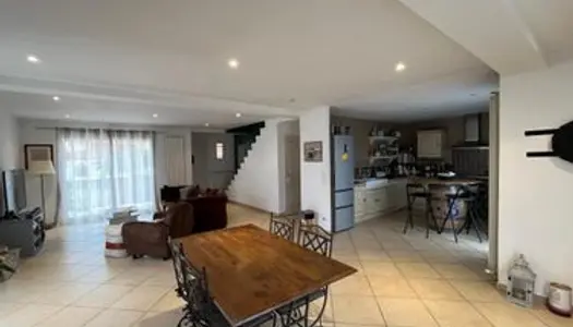 Maison 4 pièces 120 m²