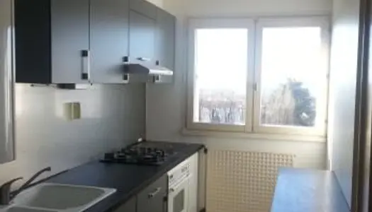 Appartement F2 avec vue sur parc + garage 